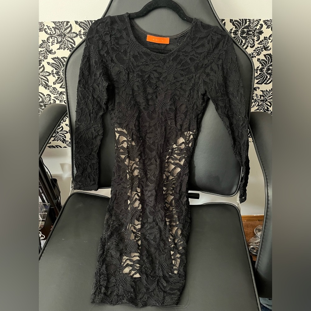 Arancia Black Lace Cutout Dress